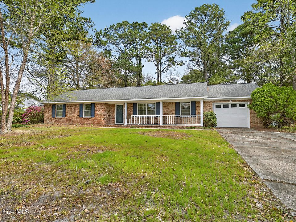 1st image of 305 Semmes Drive