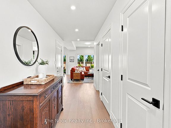 3rd image of 30 Campbell Rd