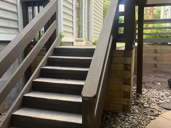 10026 Oakton Terrace Rd, Oakton, VA 22124