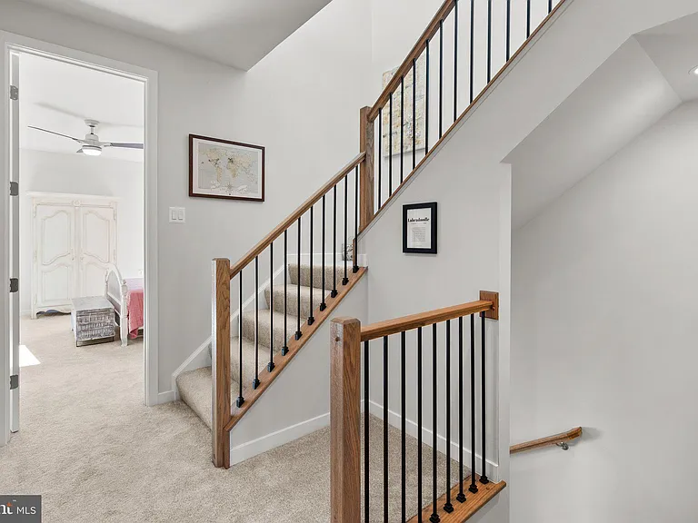 6227 Almerico Pl — Photo 94