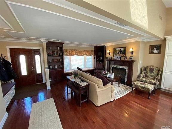 2nd image of 18 Princeton Ave