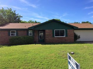 1412 Sheila St, Stephenville, TX 76401