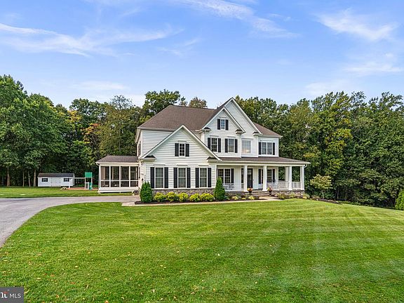 2nd image of 4020 Baker Path Dr