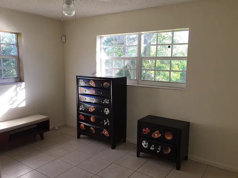 3311 NW 6th Ct — Photo 15