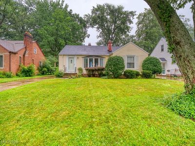 4647 W 226th St, Fairview Park, OH, 44126