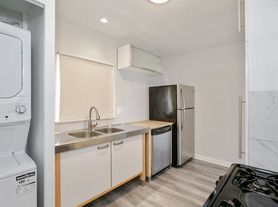 Malibu Cove Apartments