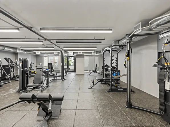 2605 Snyder Avenue image 22 of 26