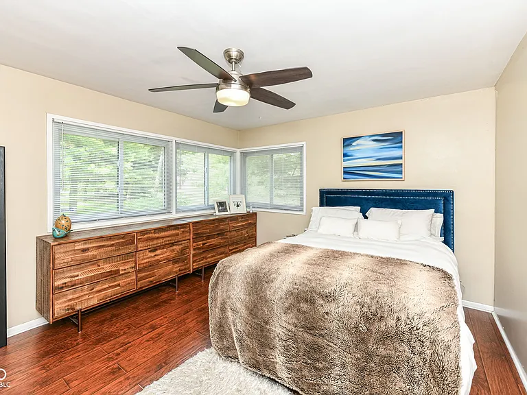 1220 Oak Ridge Dr — Photo 17