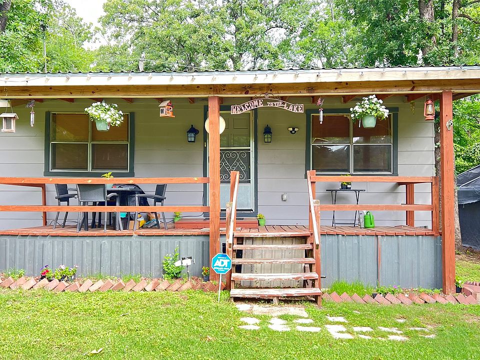 1st image of 613 Hilltop Dr