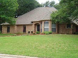 2nd image of 1534 Rosewood Dr