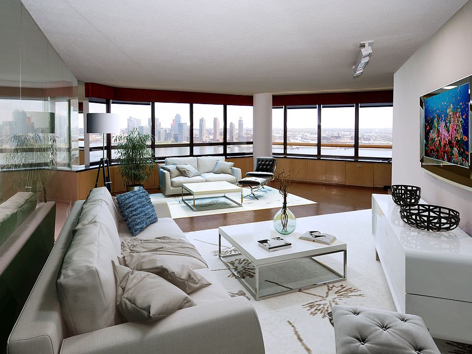 1st image of 630 1st Ave APT 28C