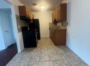 38261 Fairway Ct APT 85A, Clinton Township, MI 48038