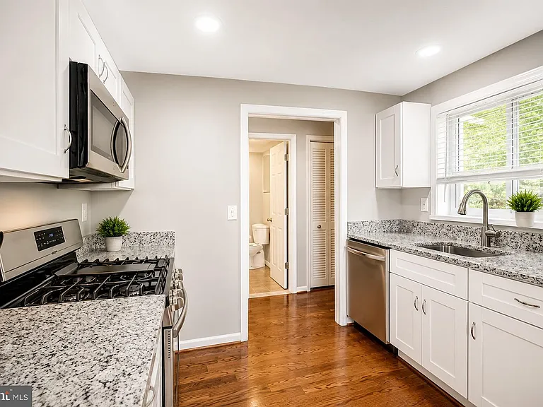 4265 Allison Cir — Photo 3