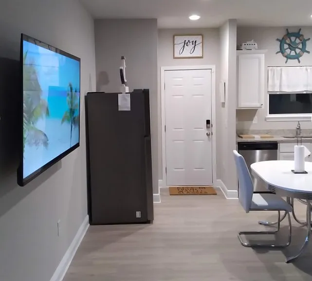 310 1/2 Moonraker Cir — Photo 5