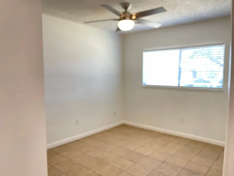 2698 San Anselmo Ave — Photo 24