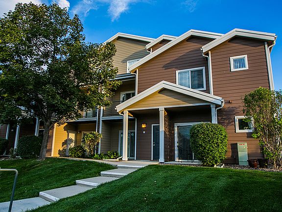 Apartments and Townhomes Available