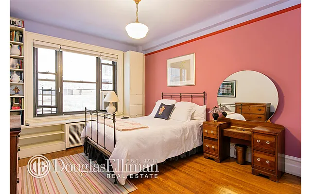 Sold by Douglas Elliman | media 13