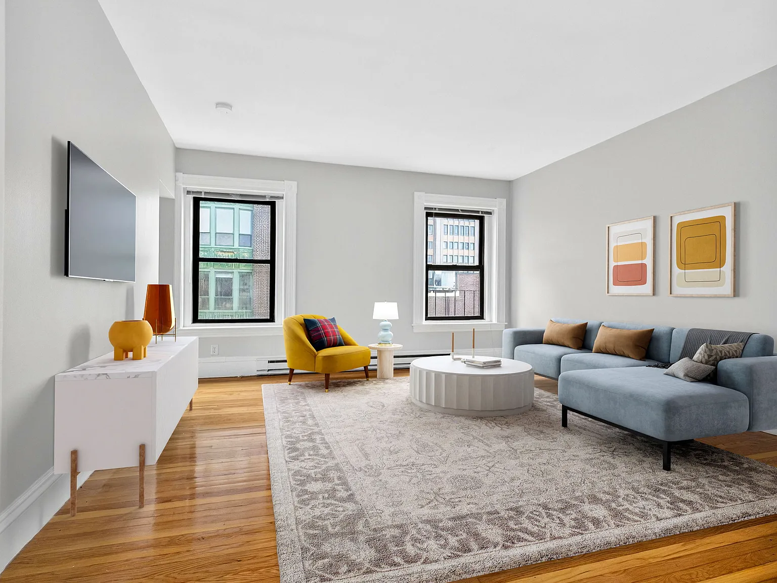 Studio, 450 sqft, $2,600 — Photo 1