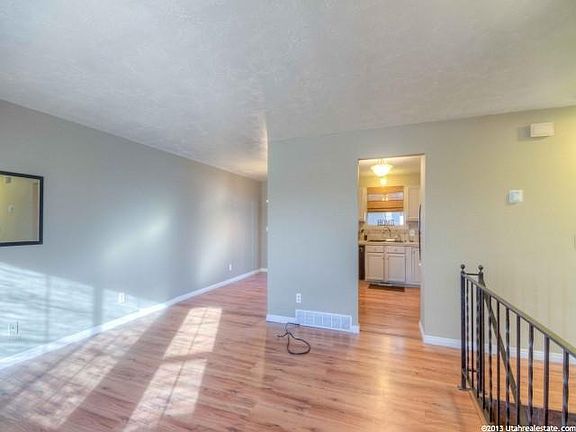 3rd image of 4112 W Wendy Ave