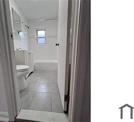 2033 Strang Ave #2 — Photo 25