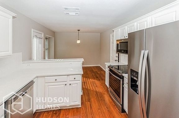 4th image of 4704 Ashbury Ln