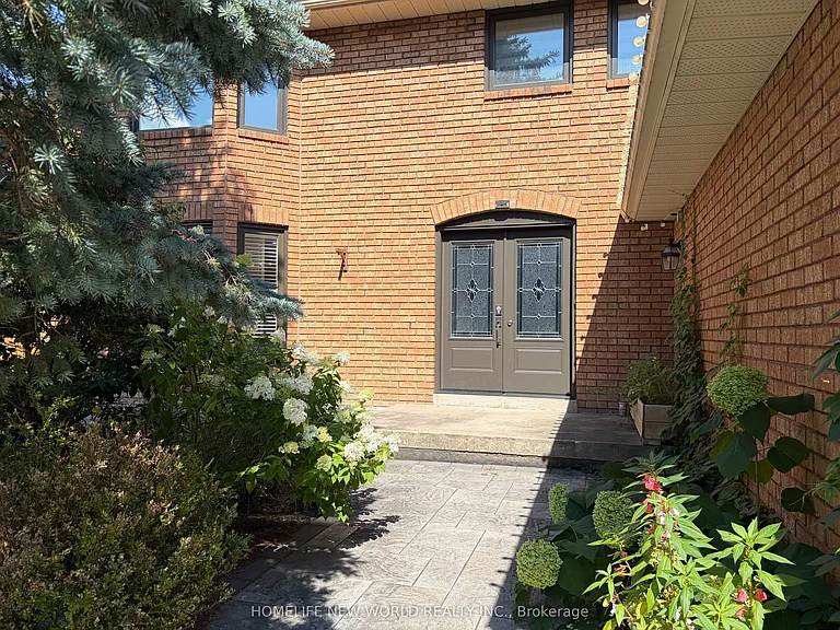 23 Lacey Ct — Photo 3