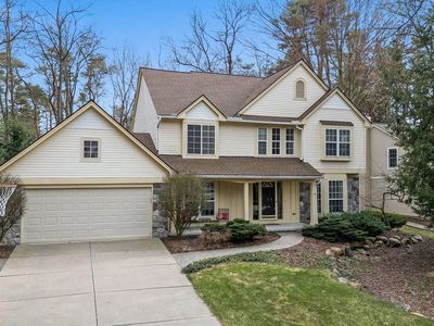6037 Pine Needle Ct, Clarkston, MI, 48346