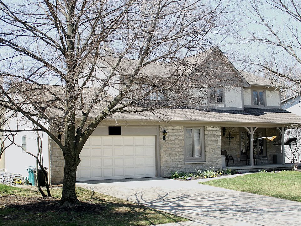 1st image of 67 Nicole Dr