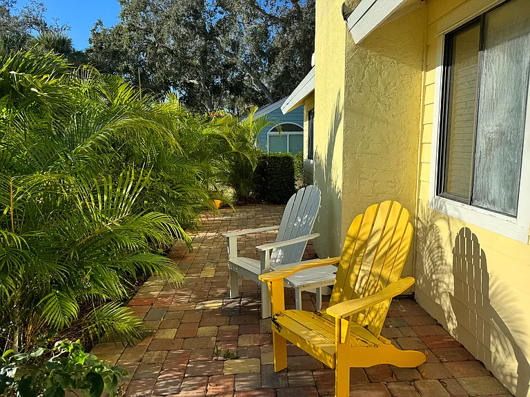 9715 N Marina Dr — Photo 12