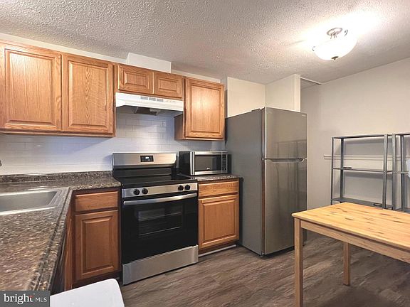 5th image of 48 Whitechurch Ct