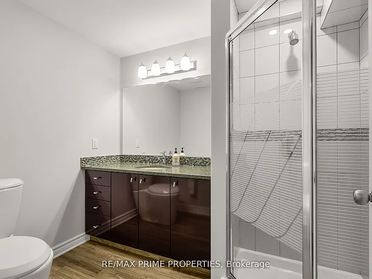 72 Branthaven St — Photo 40