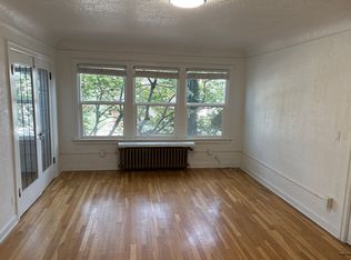 Tudor Apartments, Seattle, WA 98109
