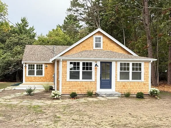 1469 Santuit Newtown Rd, Barnstable, MA 02630