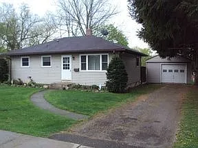 421 Gardner Rd photo 1