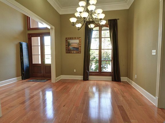 3rd image of 17524 W Purple Martin Ct