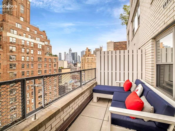 175 West 13th Street 17E image 3 of 10
