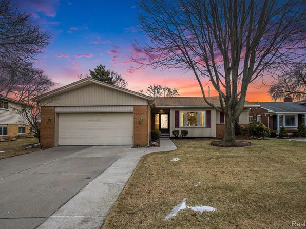 10073 Northway Ave, Allen Park, MI 48101