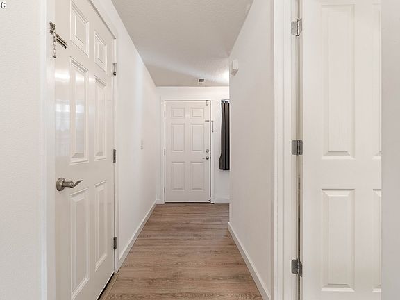 4th image of 7808 NE 60th St