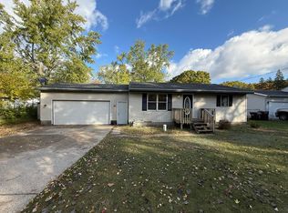 3226 Evanston Ave, Muskegon, MI 49442