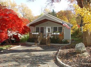 14 Hillside Rd, Greenwood Lake, NY 10925
