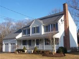 17 K Marie Dr, Attleboro, MA 02703