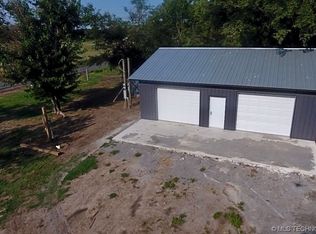 205 S Cherokee St, Strang, OK 74367