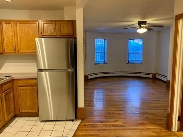 93 E Brookline St APT 1
