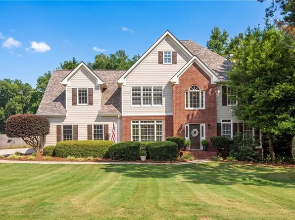4310 Fairfax Dr, Cumming, GA 30028