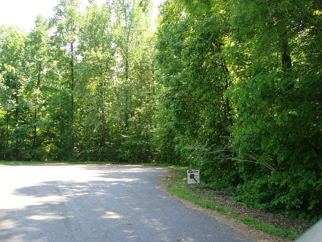 2nd image of Saint Andrews Dr