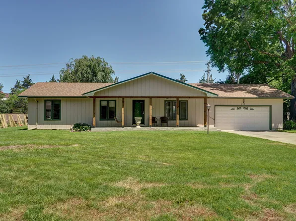 425 E Cardinal Street, Springfield, MO 65810