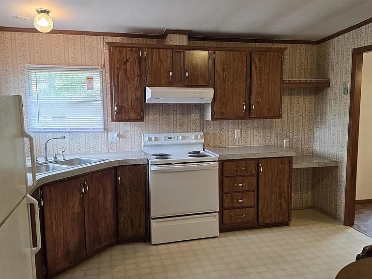 1717 Black Rd — Photo 10