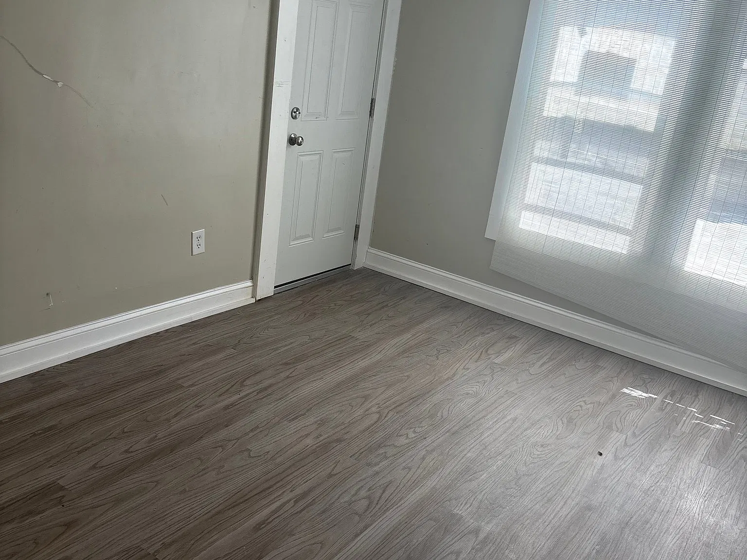 Beautiful Newly Renovated 2bed Section 8 Accepted — Photo 1