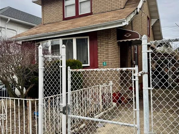 4 Highland Court, Far Rockaway, NY 11691