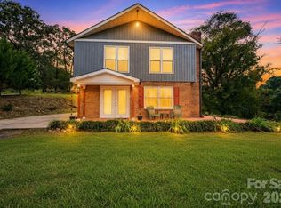 801 N Grove St, Lincolnton, NC 28092